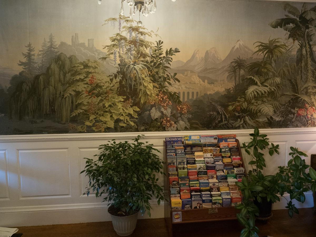 Bed and Breakfast The Gryphon House Бостон Экстерьер фото